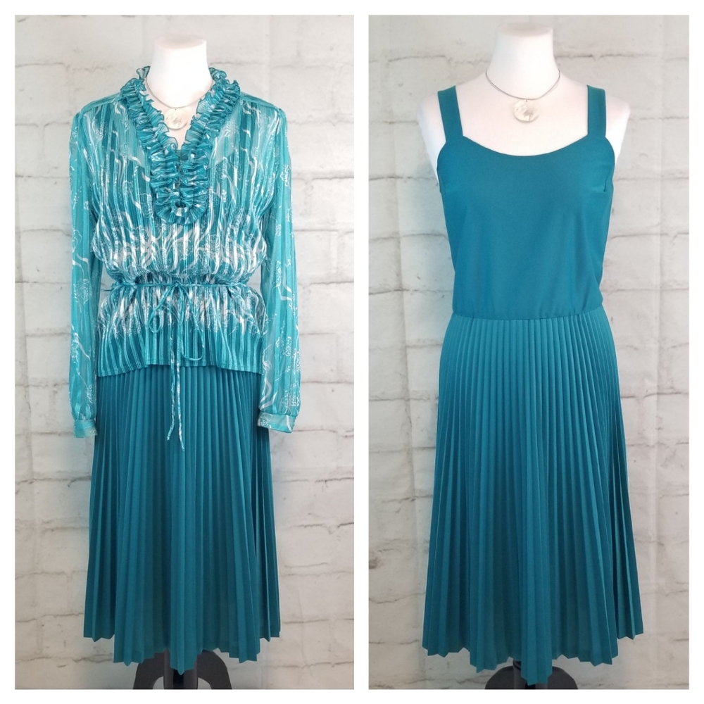 Vintage M/L 2 Piece Teal Pleated Dress Blouse Belt